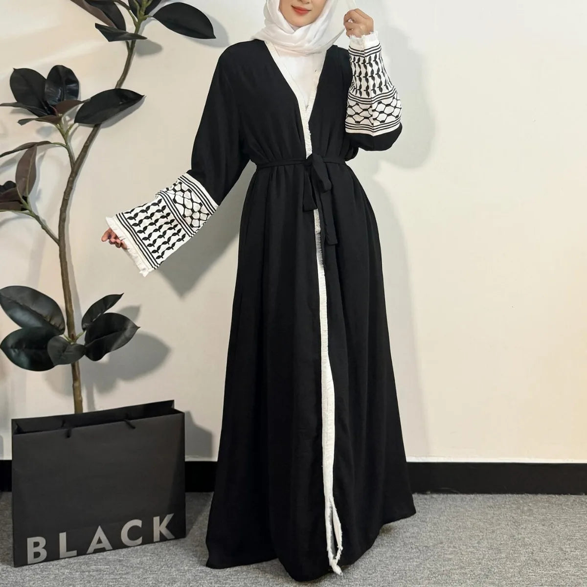 DAFNÍ Premium Abaya With Belt