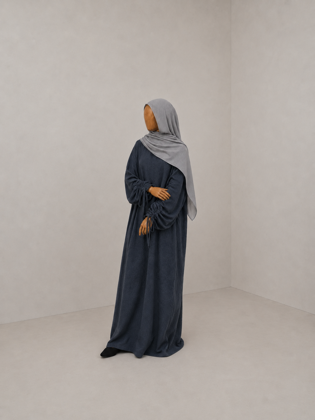 DAFNÍ Bow Abaya